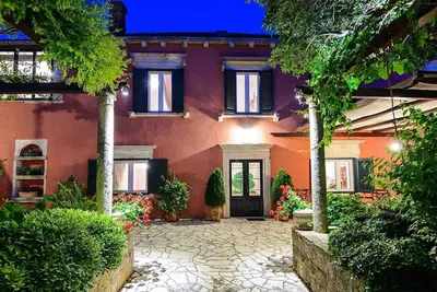 Image de Charming heritage villa on a luxurious property