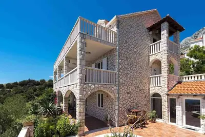 Image de A poolside villa with a spacious garden in Mlini near Dubrovnik