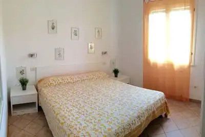 Image de Cozy apartment within walking distance of sandy beach