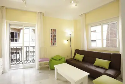 Agradable piso en centro historico. Parking opcio.