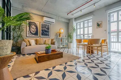 Image de w* | Dazzling 2br in Plaza Herrera