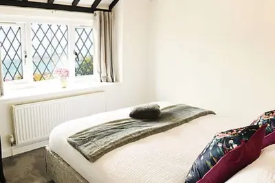 Image de Beachfront Swyn Y Mor Cottage
