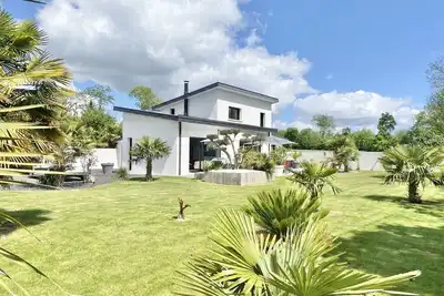 Image de La Villa Palmier A 5 Minute Des Plages Et De Concarneau