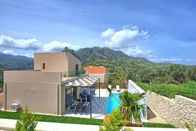 Image de Villa Silentium Ionia – Villa de vacances avec piscine privée à Argyroupoli, Crète
