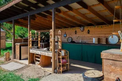 Image de Majestic - beautiful tent at Good Knights Medieval