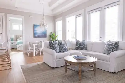 Image de Lux Townhome! Pet Friendly, Heated Pool/Golf Cart