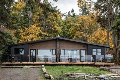 Image de Sea, Sunrises, Sauna | Oceanfront Group Retreat