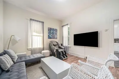 Image de The Haven - Stylish Gold Coast Flat + Blazing WiFi