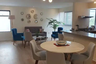 Beautiful complete apartment in Miraflores 2 blocks from Larcomar