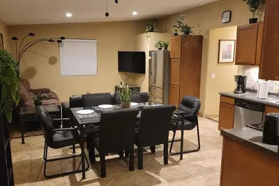 Image de 3 Bedrm, 2 Bath House by Cubs Stadium near Asu / Tempe / Scottsdale / Mesa / Phx