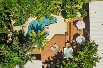 Image de Exclusive Tropical Paradise - Cocoa Beach, Florida