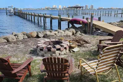 Image de Riverfront Oasis - Family Friendly