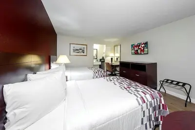 Image de Enjoy a Hassle-Free and Suiting Stay! Pet-friendly, Outdoor Pool, Free Parking!