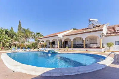 Image de Maison de vacances 'Cabrera' avec vue sur la mer, piscine privée et Wi-Fi