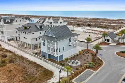 Image de Sol-Y-Mar: Stunning New Build Sugar Sands Home: Sleeps 10, Pet Friendly!