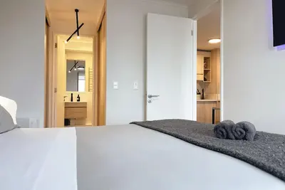 Apartment Center, equipped and with balcony