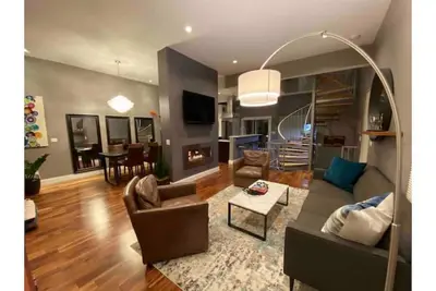 Contemporary Urban Sanctuary