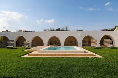 Villa with panoramic sea view terrace and private beach in Punta Prosciutto