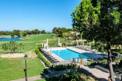 Image de En Provence, dans un Domaine dédié aux sports et loisirs.