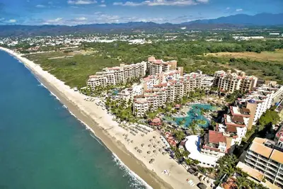 Image de 23-30 Mar, Luxury Villa Palmar Flamingos, 5-Star Beachfront, 2br 3ba, sleeps 6