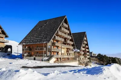 Image de Appartement avec garage, piscine et wifi, 4ème étage d'une résidence de tourisme
