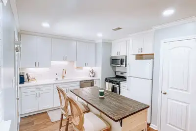 Image de Newly Renovated House-5 miles from the Augusta Nationals