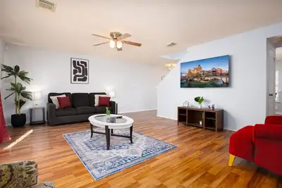 Image de 3 Bd/2. 5 Ba*SeaWorld**Six Flags*Riverwalk*Utsa*Medical Center*Pool Table*B/Crib*