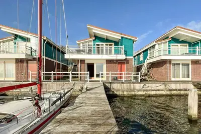 Image de Superbe maison de 2 chambres à Workum