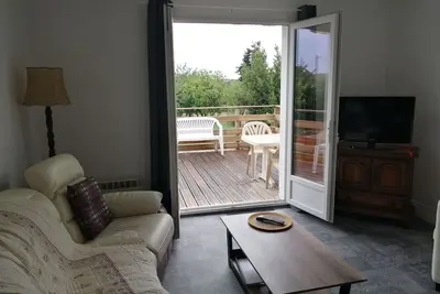 Maison au calme à 5 minutes du centre ville. <br>( 2 nuitées minimum)