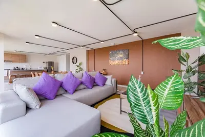 Image de Vh | Ph Condesa | 3 Hab | Gym + BalcĂłn | 295