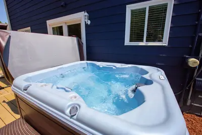 Image de Pet-Friendly | Large Group | Hot Tub - All Year