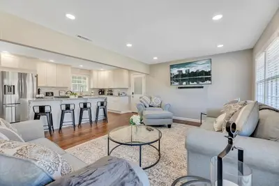 Image de Atl\/Smyrna Pet Friendly Luxury Lodge-w\/Basement& Deck