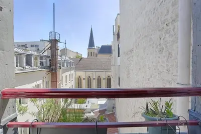 Image de Saint Dominique Paris 7 - Best Place - Bail Mobilite