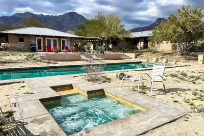 Image de Majestic House with Unique Architecture, Forever Views, Pool, Spa, and Game Room