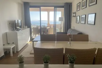 Image de 2 room apartment, panoramic sea view