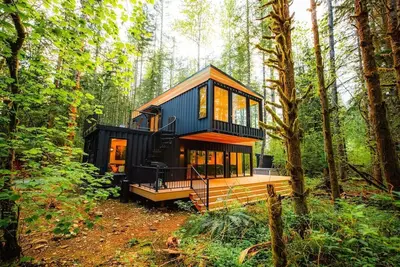 Image de Pacific Bin · Pacific Bin - Steam Sauna Shower + Hot Tub