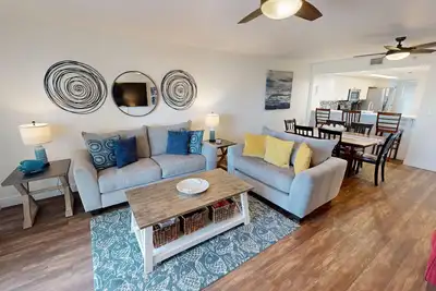 Image de SeaCrest 503 - 2 Bedroom with Beachview and Free Seasonal Beach Service