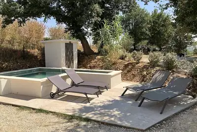 Image de Petite maison en Ardèche avec piscine à 5 min de la plage!