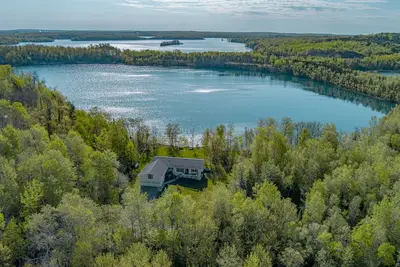 Image de Spacious Lakeside Home near Grand Rapids, Mn