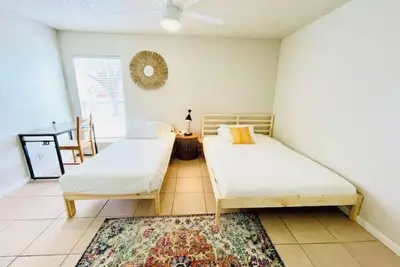 Image de Relax South Central *5 mi from downtown* Vb