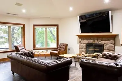 Image de A relaxing enclave on Fairy Lake