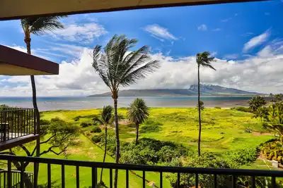 Image de Completely remodeled 2 bedroom King bed Ac Kauhale Makai on the top floor