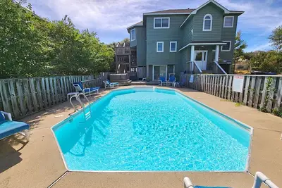 Image de Family Friendly 4br Oceanside home in Duck w/Private Pool & Hot Tub