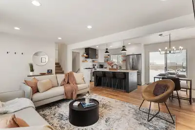 Image de Modern Home with Ping-Pong Table | Near Downtown Cda