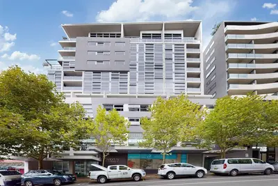 Image de St Leonards - Atch9 - Atchison Street - Relaxed Central Apartment with Study, Gym Secure Parking