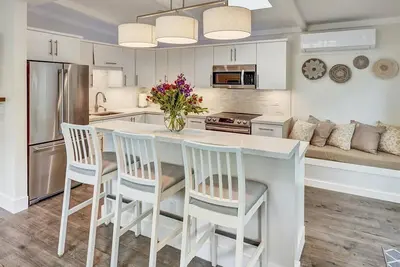 Image de New in 2023 - Luxury Cottage Near Downtown Mill Valley with Private Courtyard