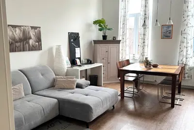 Image de Appartement de vacances \"150 Qm Luxus Im Zentrum\" avec espace bureau Ă domicile et Wi-Fi