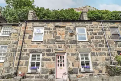 Image de Bodlondeb, pet friendly, character holiday cottage in Tremadog