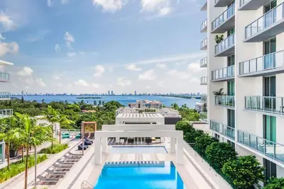 Image de Relaxing 1Bedroom w/pool, gym & free parking
