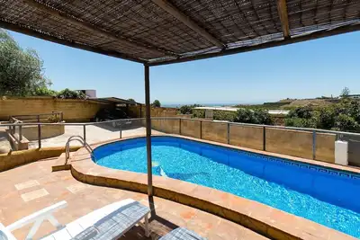 Image de \"Los Aperos 1\", avec vue mer, piscine, jardin et Wi-Fi.